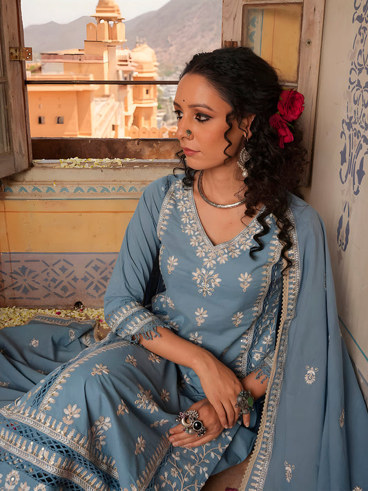 Embroidered & Lace Detailed Kurta With Pant & Embroidered Dupatta Luxury, Multicolor - Hiral Fashion