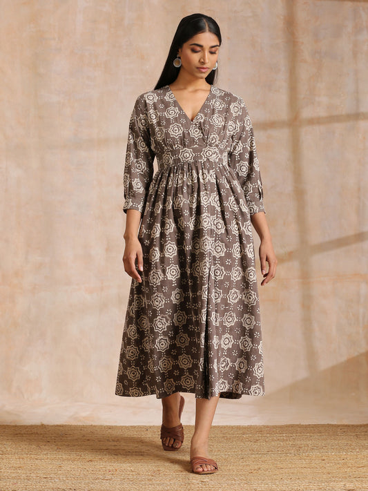 trueBrowns Clay Dabu Overall Print Cotton Wrap Dress