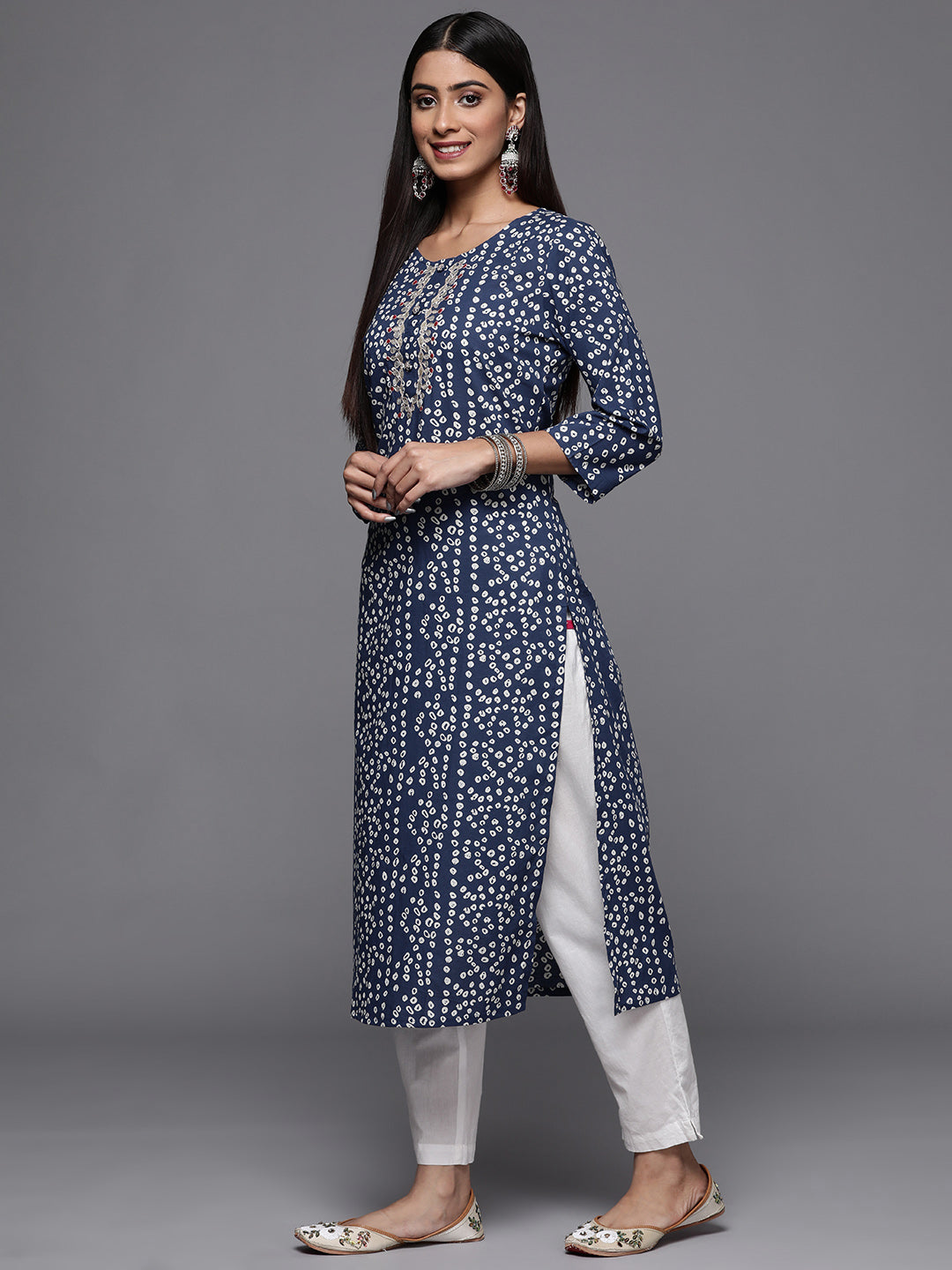 Varanga Blue Bandhani Print Embroidered Kurta Has Round Neck - Grab2buy