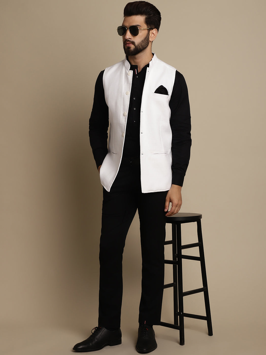 Even Apparels Men's White Mandarin Collar Waistcoat - Grab2buy