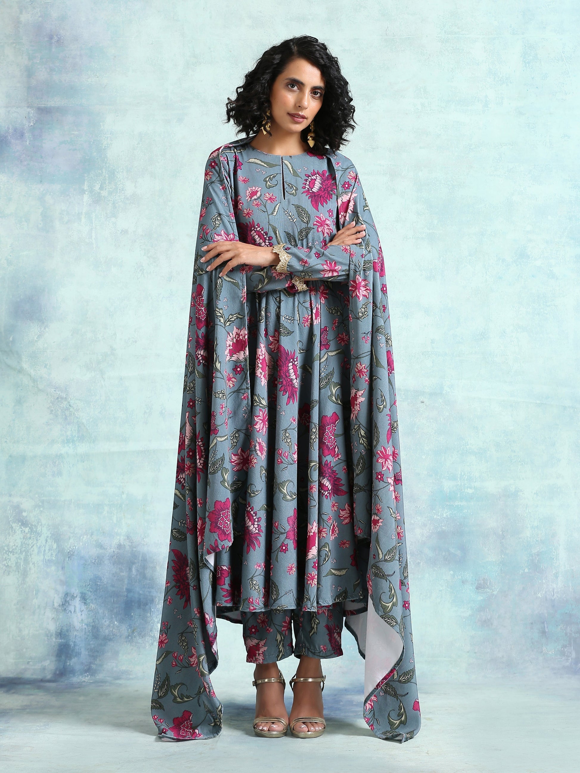 trueBrowns Grey Printed Velvet Shawl - Grab2buy
