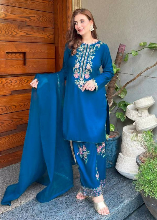 Teeya Creation Womens Trendy Stylish Embroidery Thread Work Teal Kurta Set