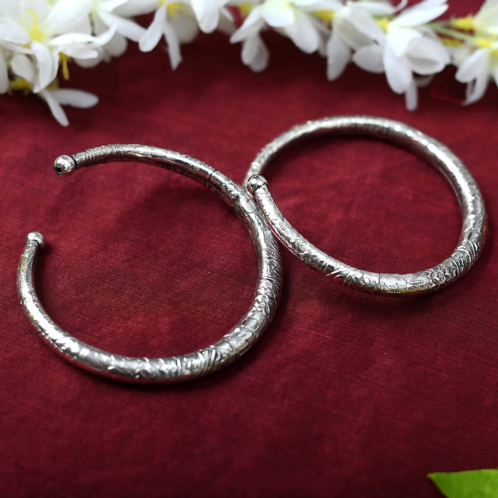 Mominos Fashion Kamal Johar Oxidised Silver Pressing Style Anklets