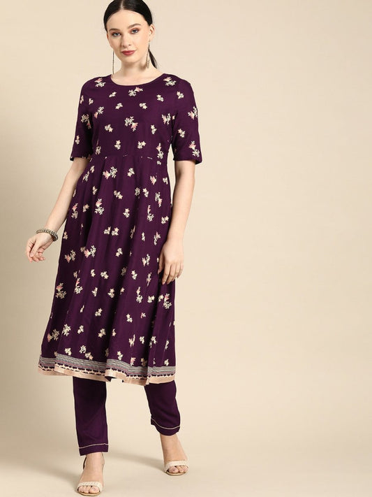 All About You Women Purple Floral Print Regular Kurta with Trousers