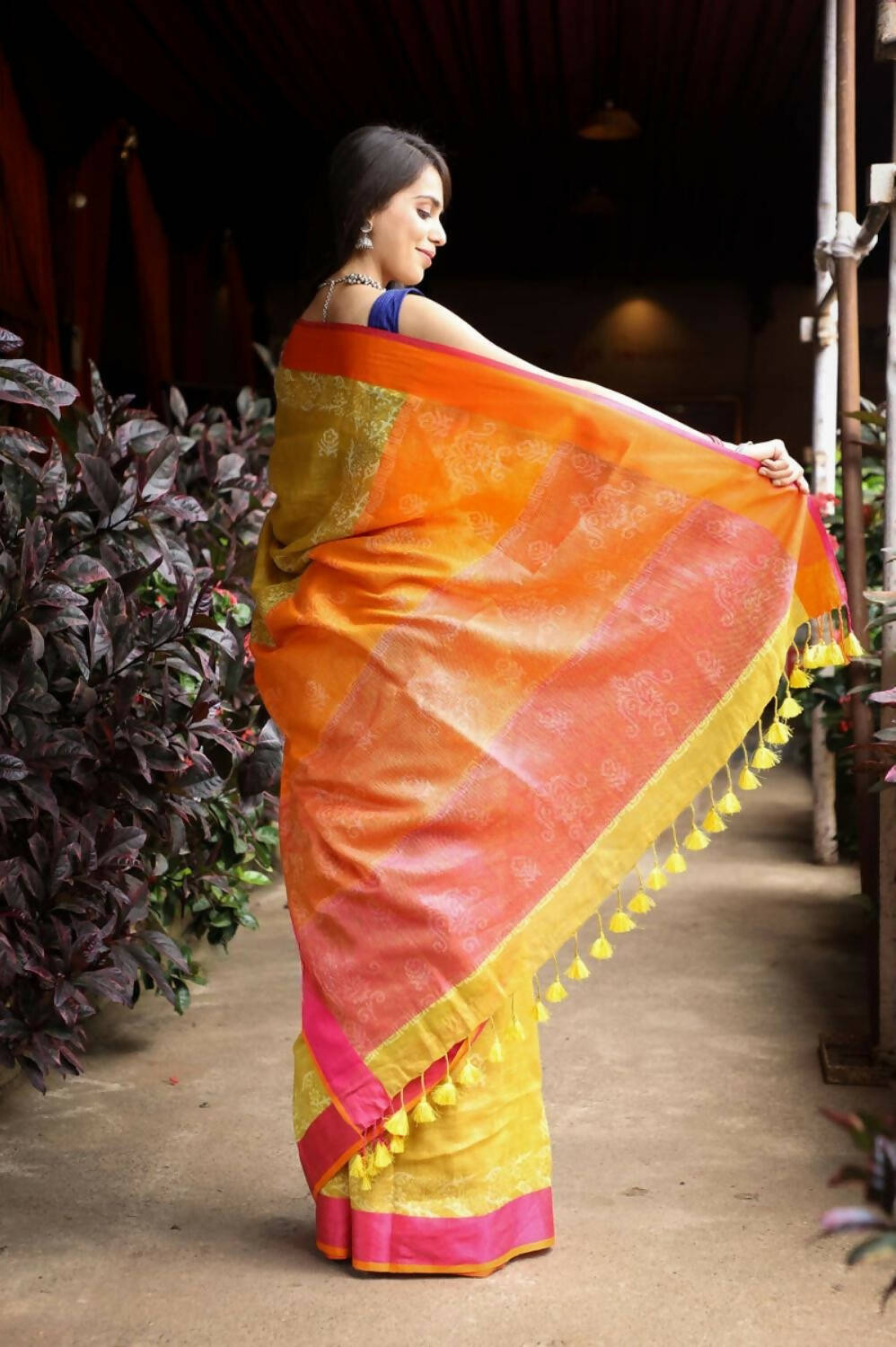 Very Much Indian Pure Linen Saree With Sleek Border And Exclusive Design - Yellow - Grab2buy
