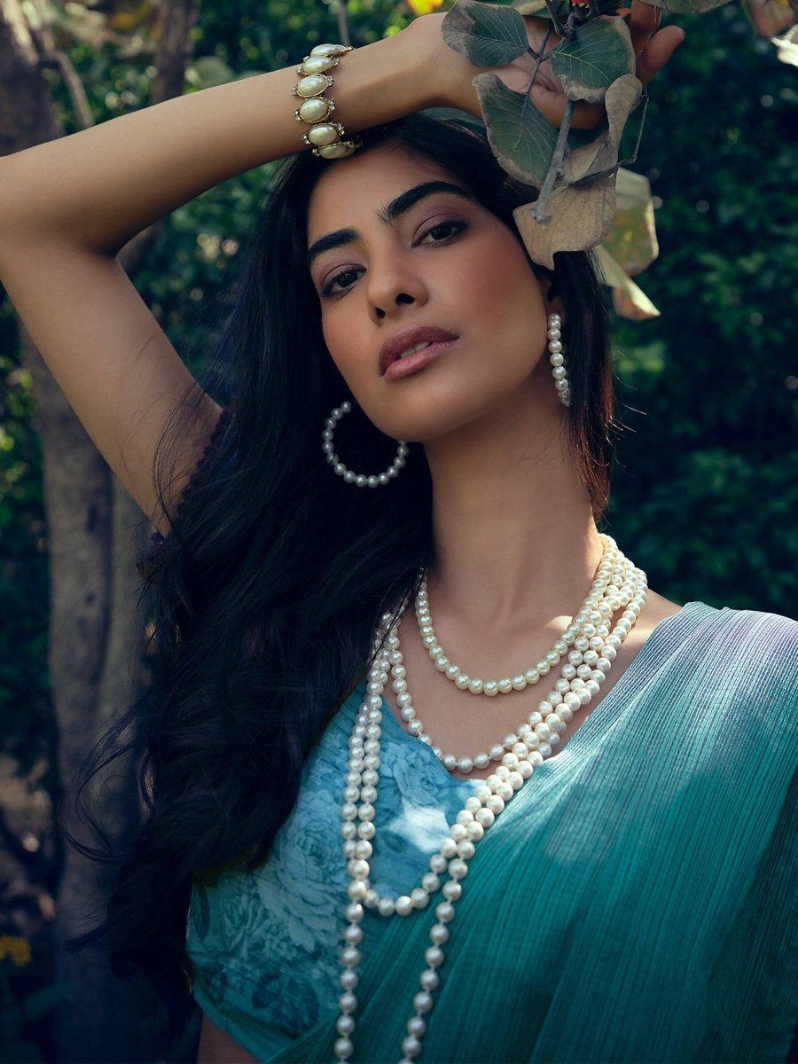 Aastha Fashion Women's Teal Art Silk Woven Saree with Blouse - Grab2buy