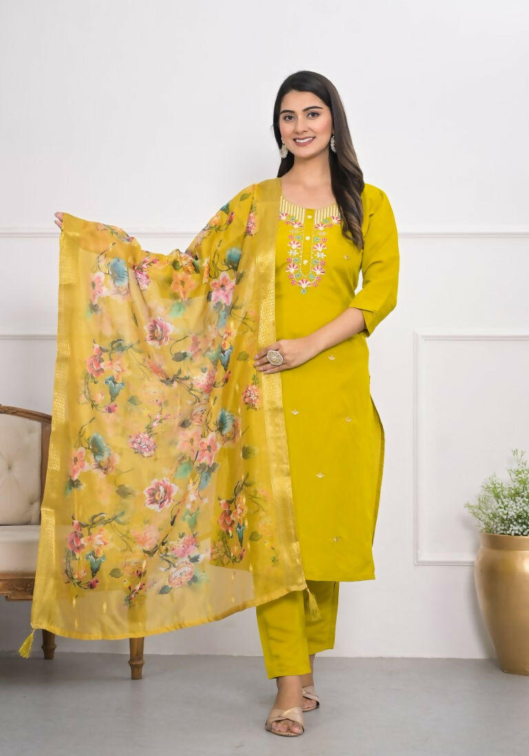 Tanisha1096-3