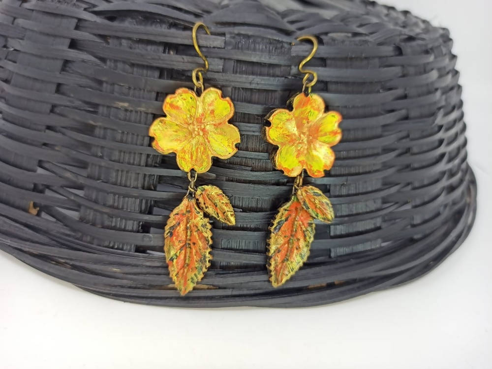Terracotta Beautiful Autumn Flower Hangings