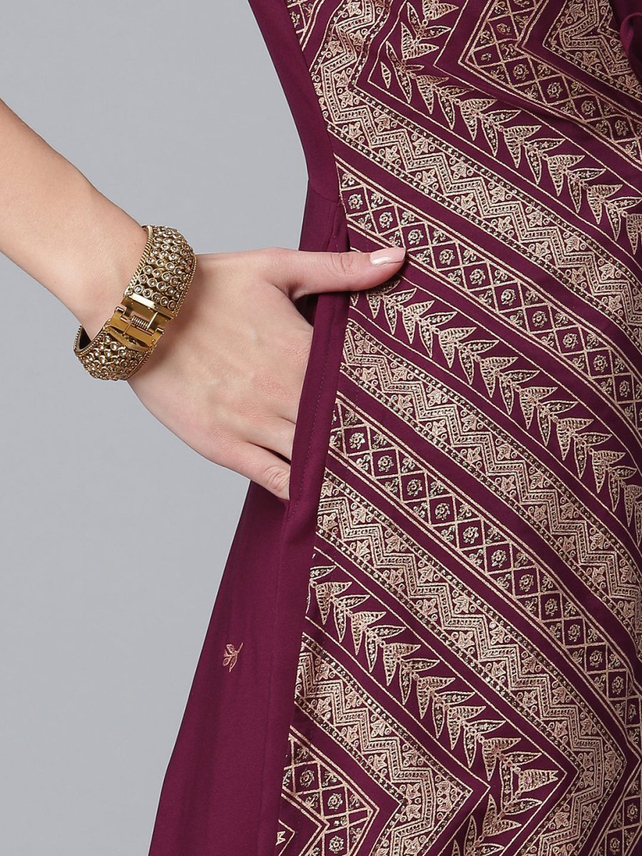 Ahalyaa Crepe Wine Glitter Print Kurta With Jacket - Grab2buy