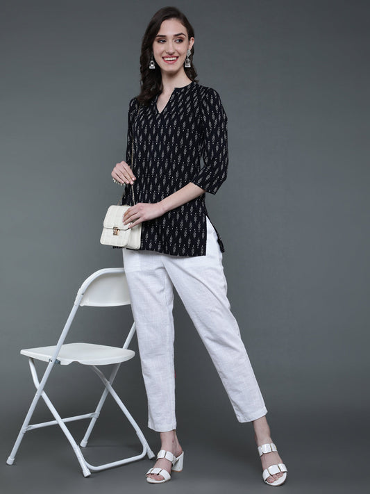 Antaran Black Pure Cotton Geometric Printed Tunic