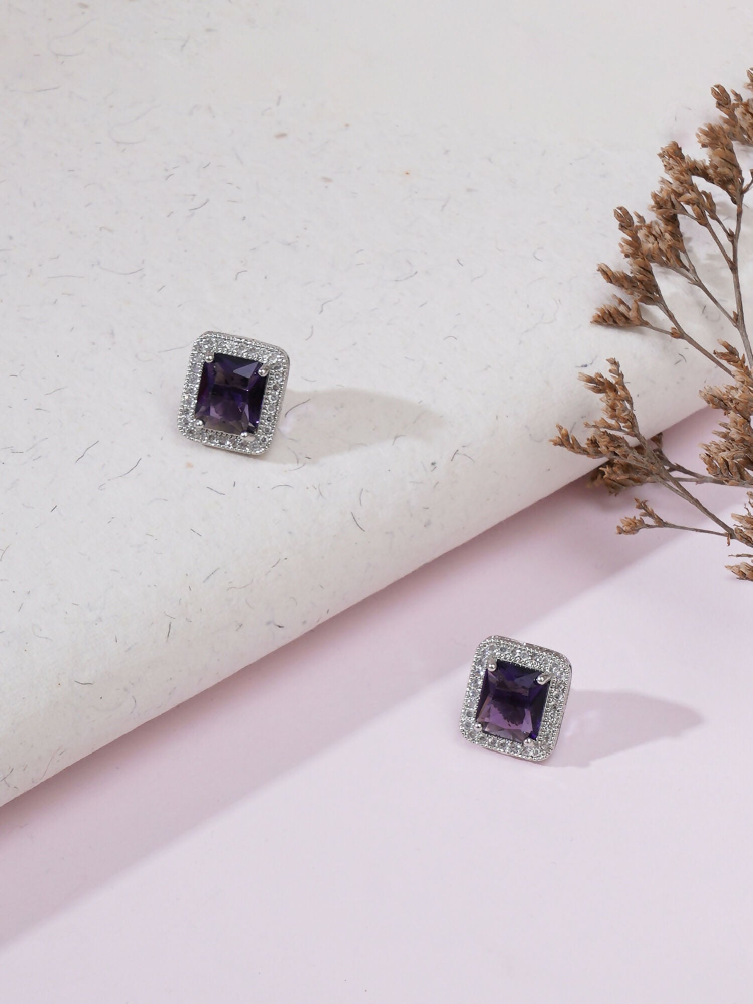 stone stud (purple) - Ruby Raang - Grab2buy