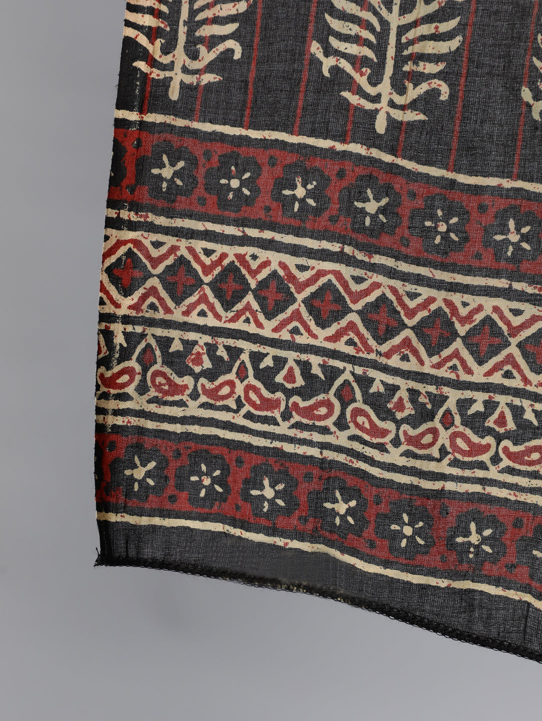 NOZ2TOZ Women Black & Maroon Floral Printed Straight Kurta With Palzzo And Dupatta - Grab2buy