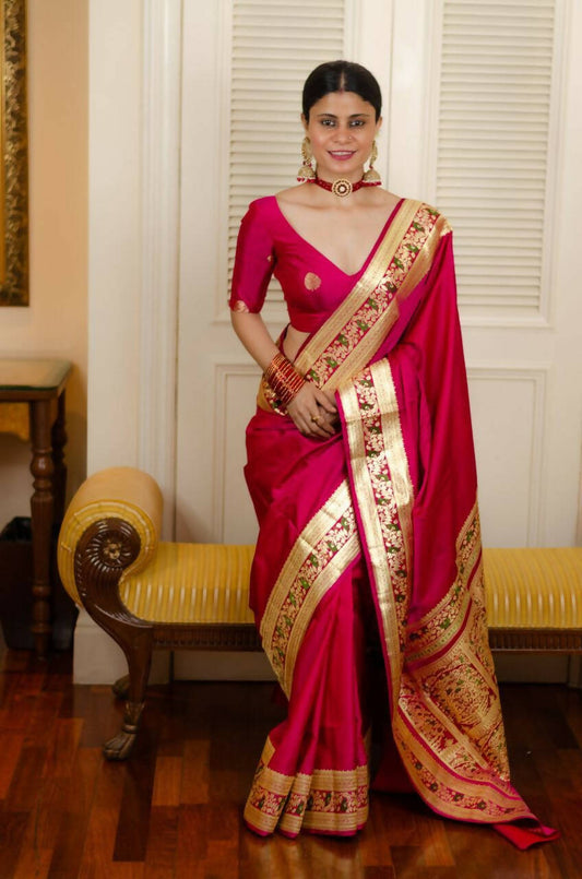 DEIANA'S Beautiful Designer Golden zari Soft Lichi Silk Saree - Pink