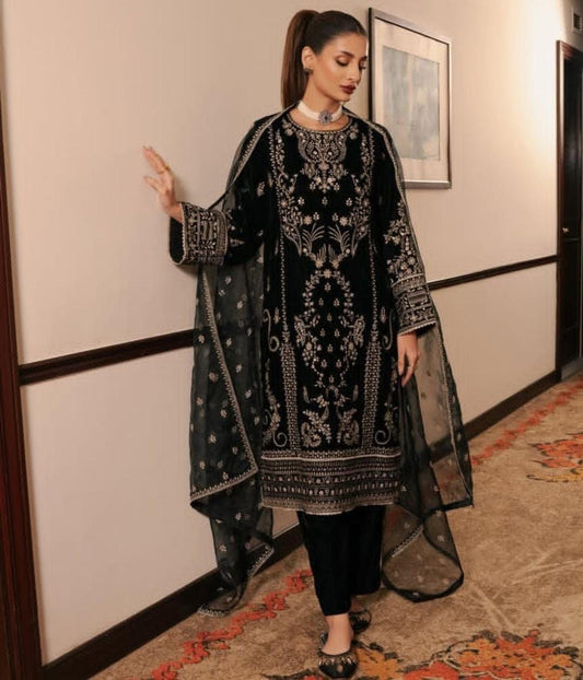 Prazu Fashion Black Chinon Silk Embroidered Salwar Suit