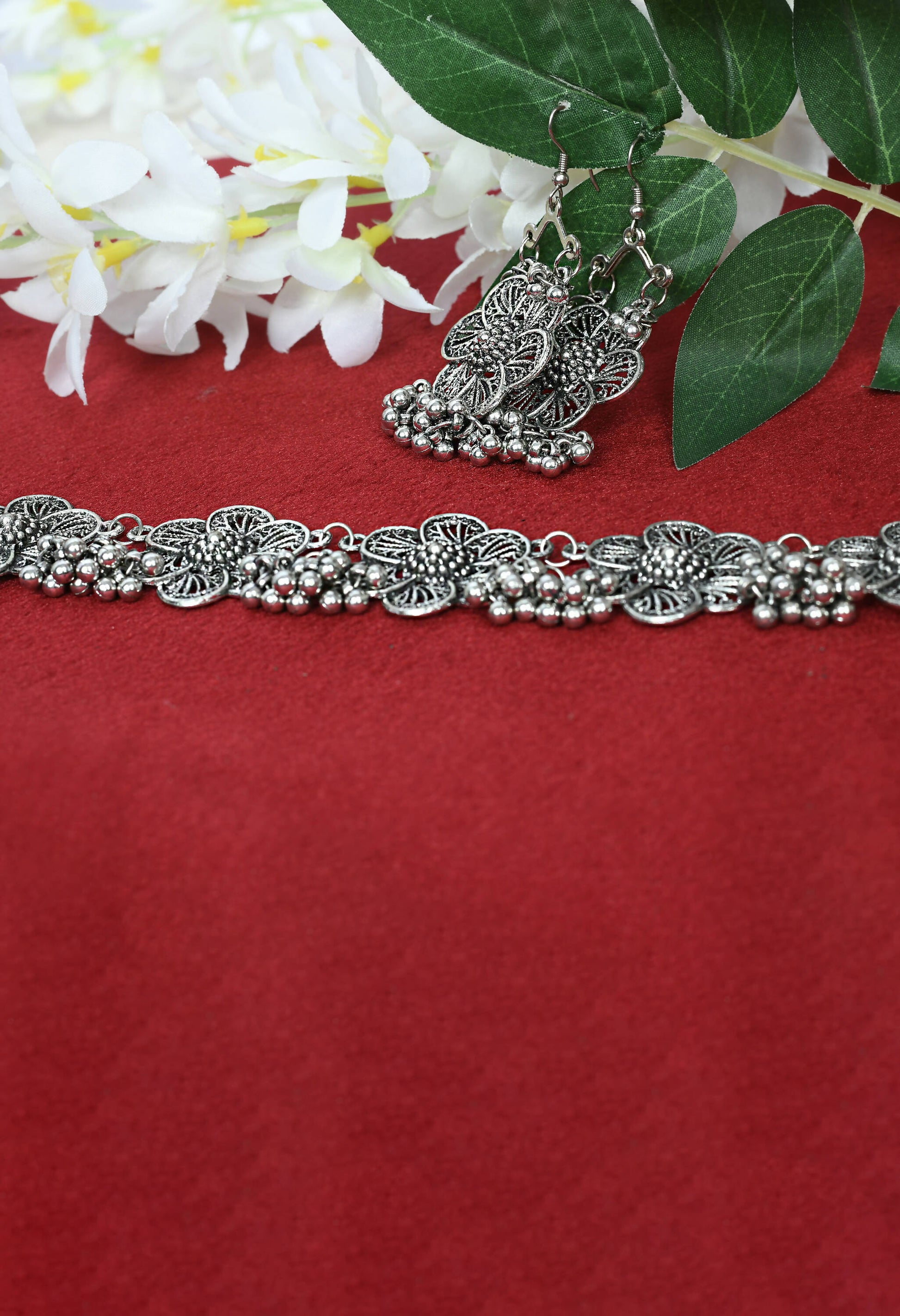 Mominos Fashion Johar Kamal Silver-Plated Brass Finish Floral Desgin Choker For Women - Grab2buy