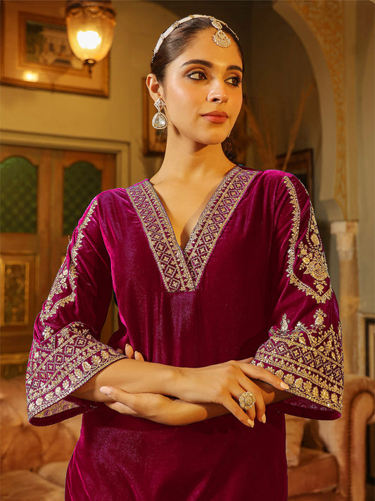 Janasya Pink Velvet Embroidered Kurta & Bottom