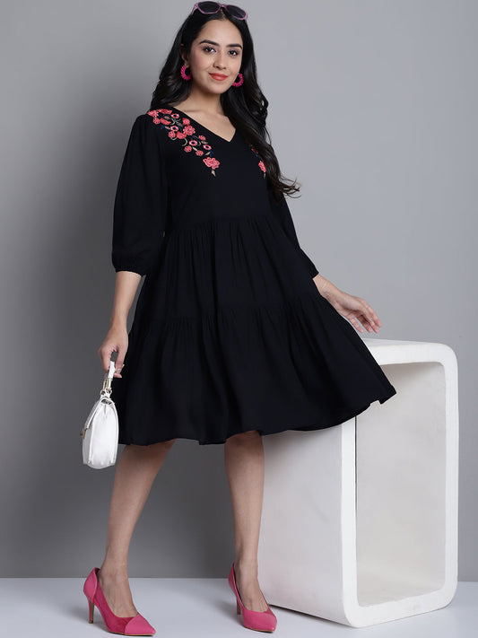 Jainish Women's WoBlack Floral Embroidered A-line Dress