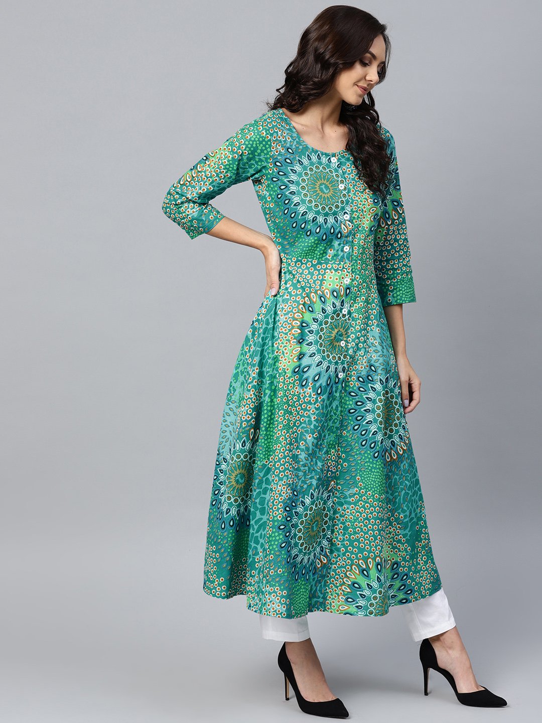 Jompers Women Green & White Printed Flared Kurta - Grab2buy