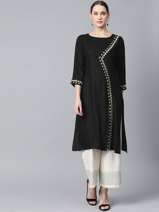 Jompers Women Black Embroidered Straight Kurta