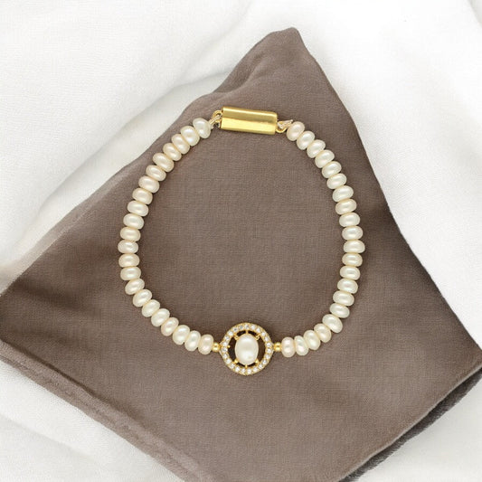 J Pearls Jyra Pearl Bracelet | Grab2Buy
