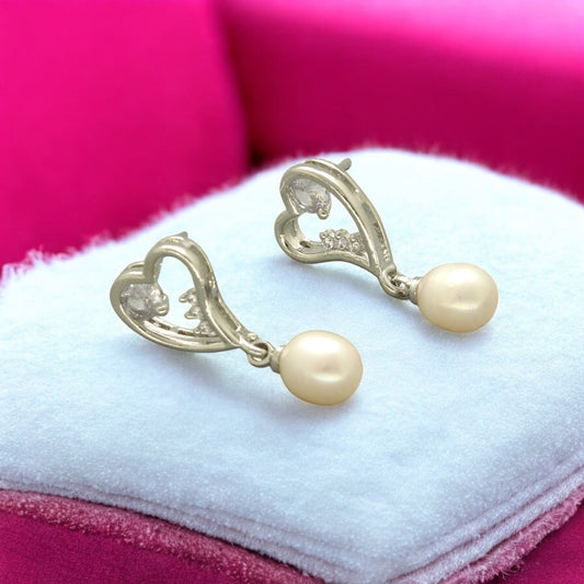 J Pearls Krissy Pearl Earrings | Grab2Buy