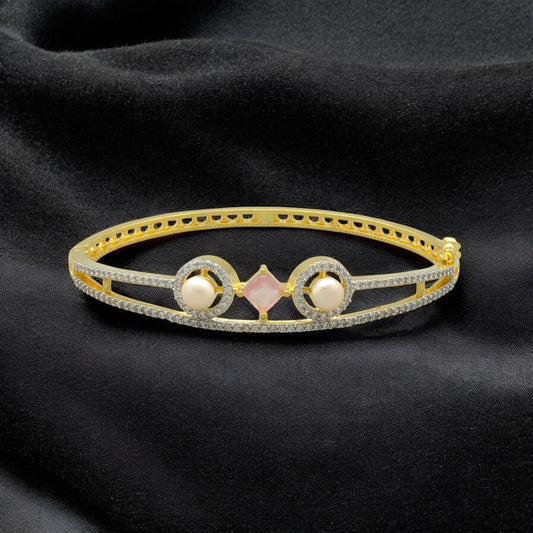 J Pearls Empress's Bloom Pearl Bracelet | Grab2Buy