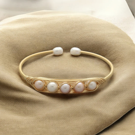 J Pearls Zuri Pearl Bracelet | Grab2Buy