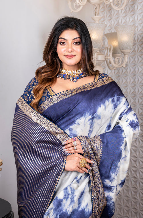 Morchari Pure Dola Saree (Marble Dye) - Blue