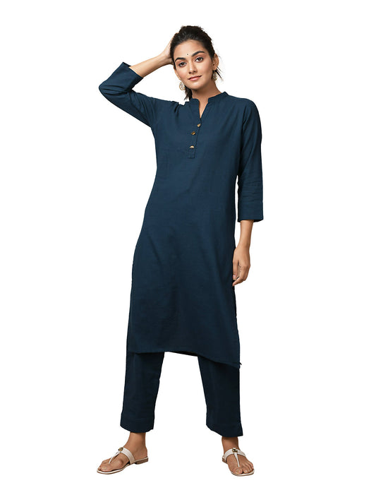 Kaajh Women's Blue Solid Metal Embellishment Kurta