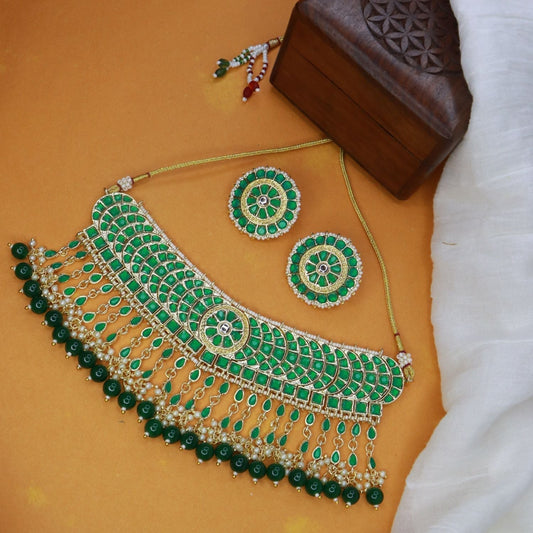 Gold-Polished Traditional Kundan & Pearl Studded Choker Necklace Set For Women/Girls - Wahe Jewels | Grab2Buy