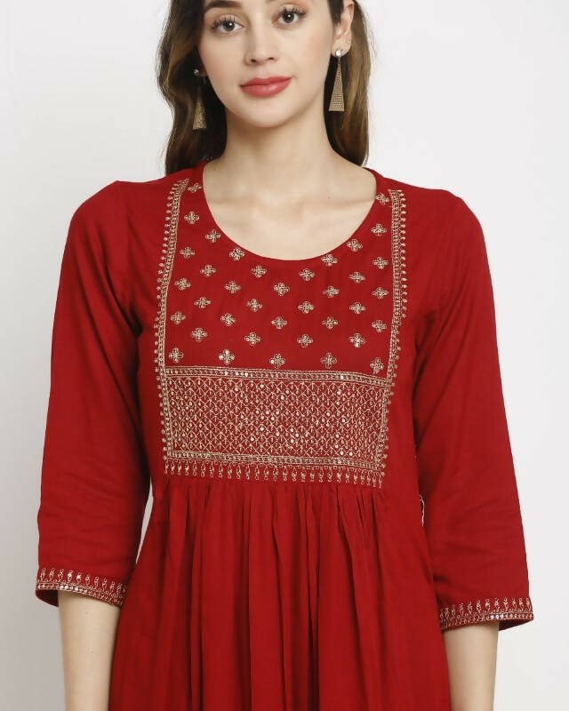 Aastha Fashion Women's Maroon Rayon Slub Embroidered Kurta with Trouser & Dupatta - Grab2buy