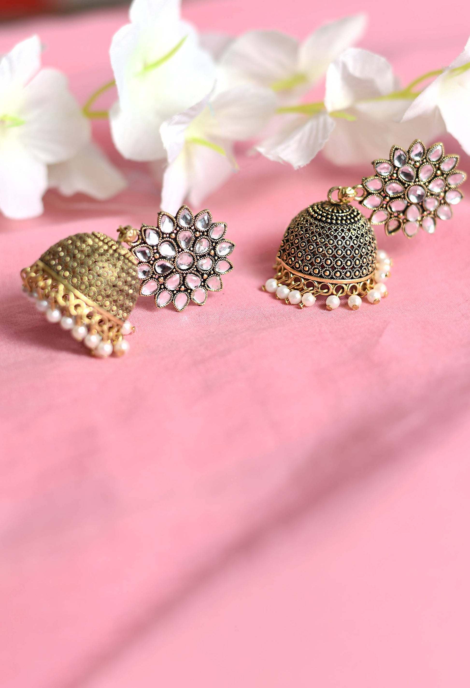 Mominos Fashion Johar Kamal Beautiful Kundan Work Jhumka With White Beads - Grab2buy