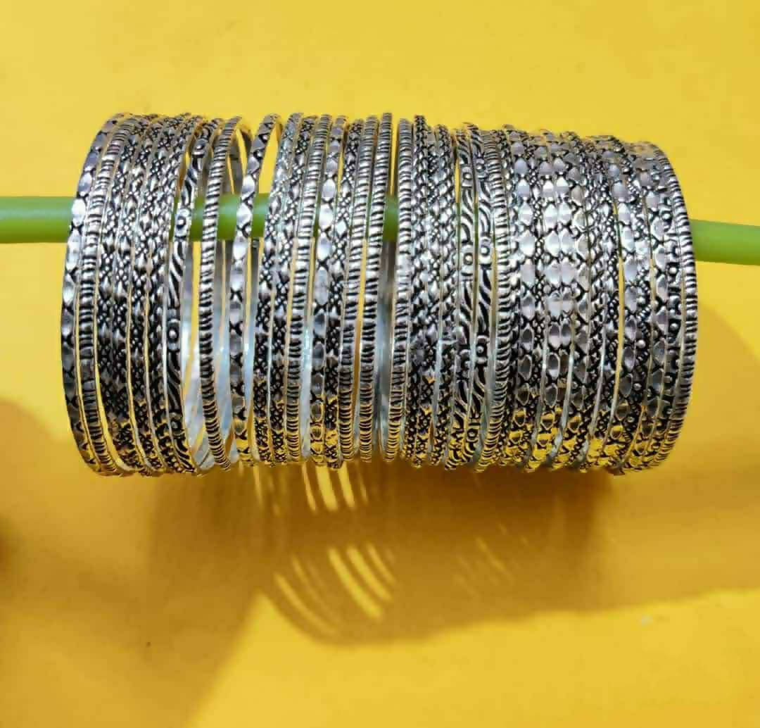 Mominos Fashion Trendy Oxidised Silver Plated Bangles Online