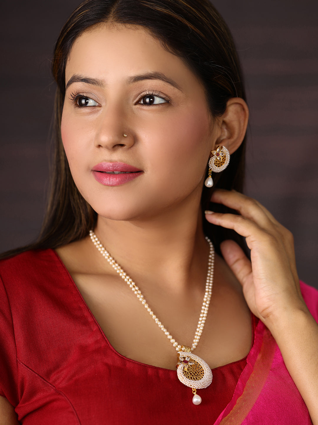 Priyaasi Women Pearls Beads Gold Plated Floral Jewellery Set - Grab2buy
