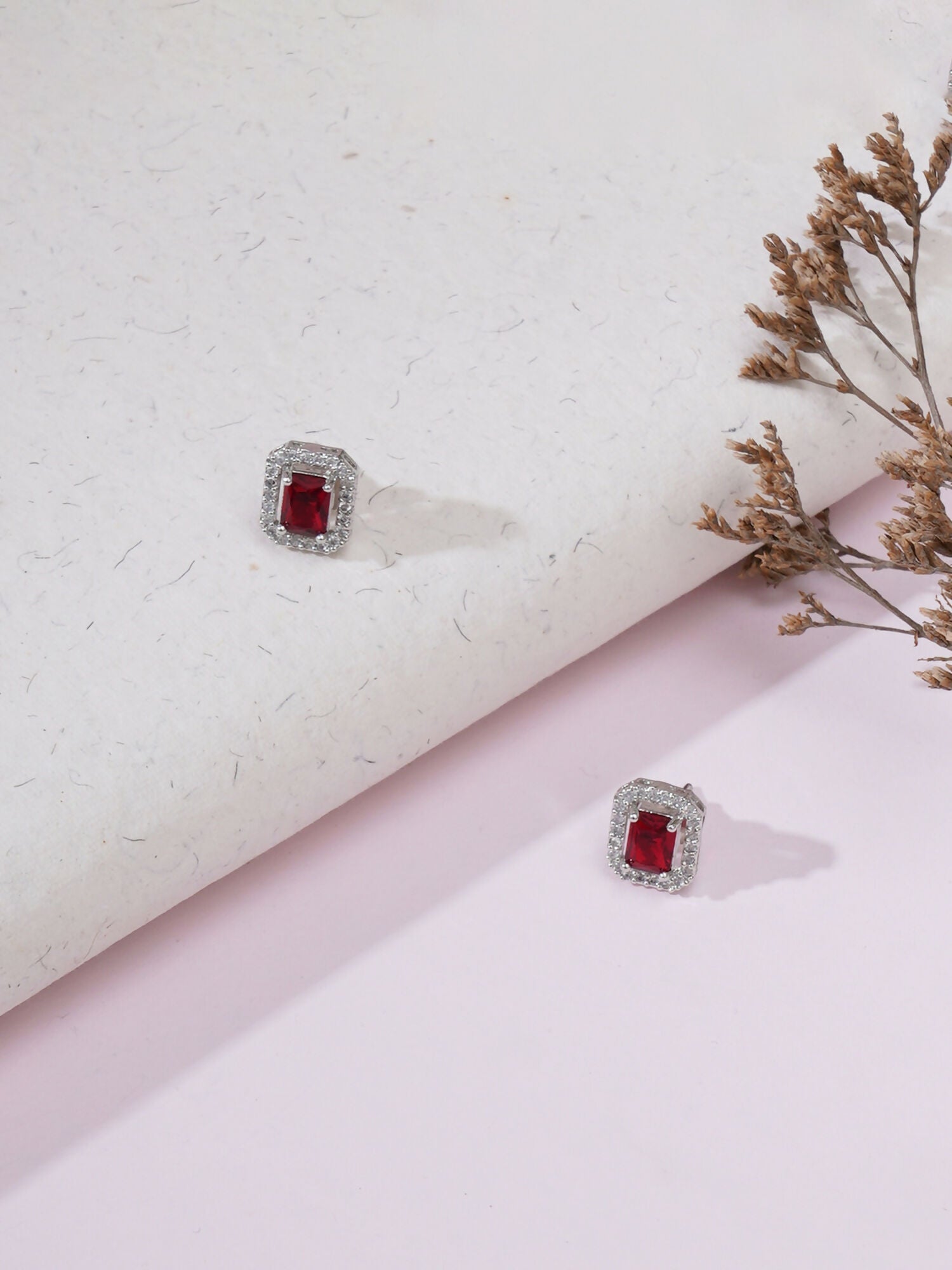 stone stud (Red) - Ruby Raang - Grab2buy