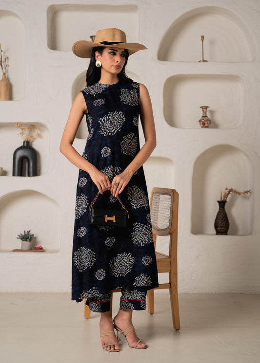 Juniper Women'S Navy Floral Printed Kurta With Pant Set | Grab2Buy