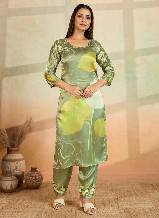 Prazu Fashion Mahendi Green Printed Cotton Reyon Kurta Pant Set