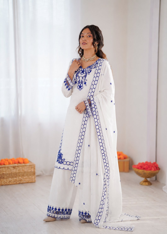 Prazu Fashion Off White Mull Chanderi Silk Thread Work Farshi Salwar Suit