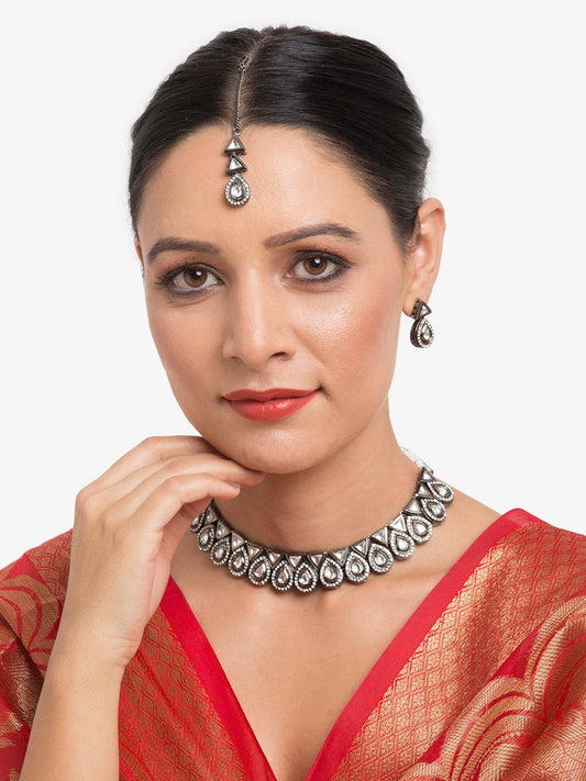 Silver Kundan Choker With Earrings And Maang Tikka - Ruby Raang - Grab2buy
