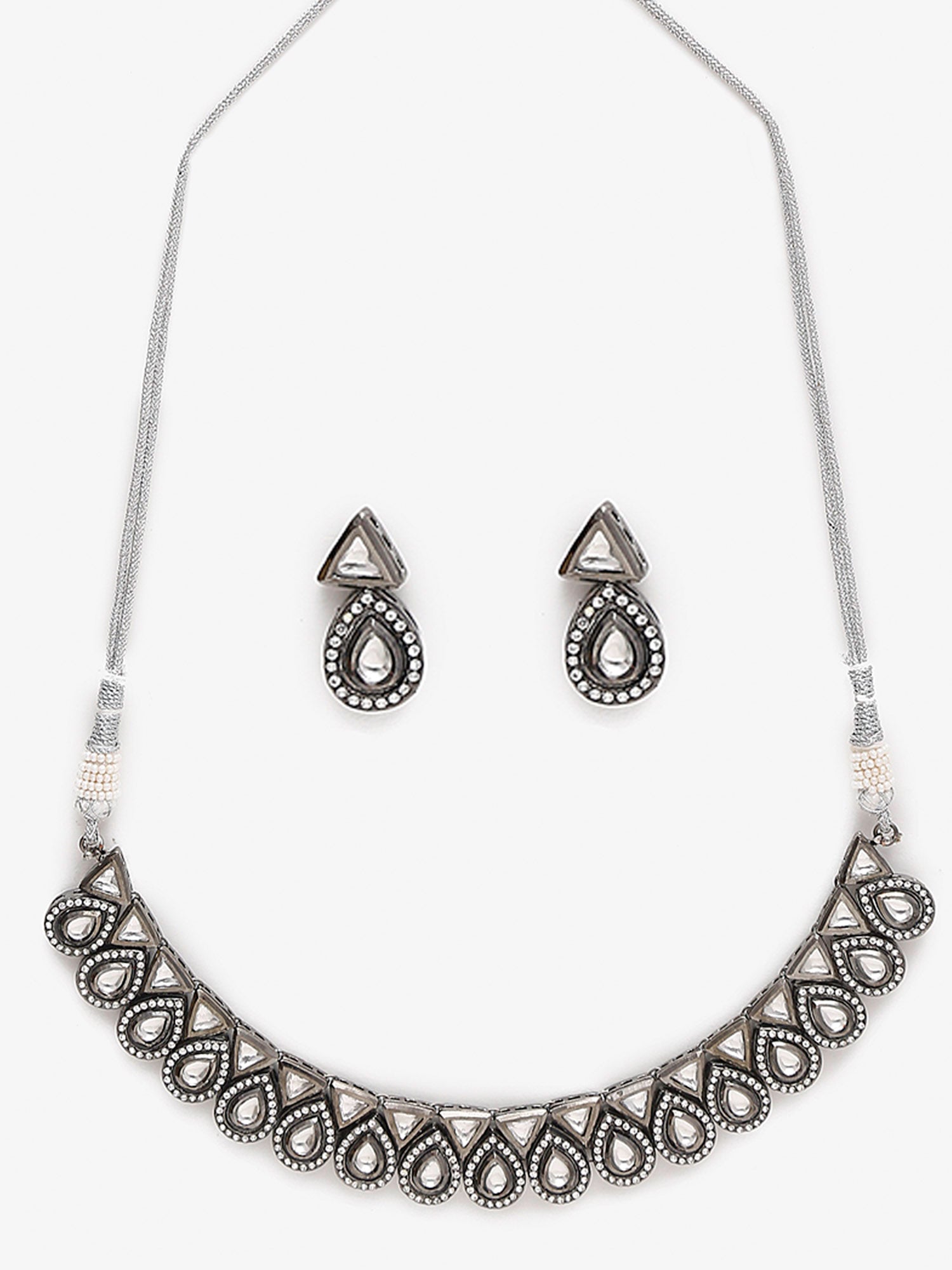 Silver Kundan Choker With Earrings And Maang Tikka - Ruby Raang - Grab2buy