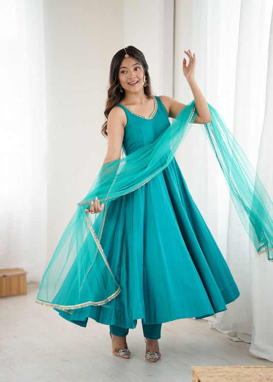 Lorenvalley Fashion Rama Pure Roman Silk Chanderi Fabric Yoke Fancy Lace Work Anarkali Kurta Pant With Dupatta Set