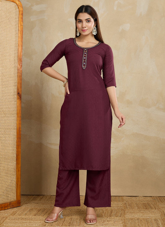 Prazu Fashion Maroon Printed Cotton Blend Kurta Pant Set