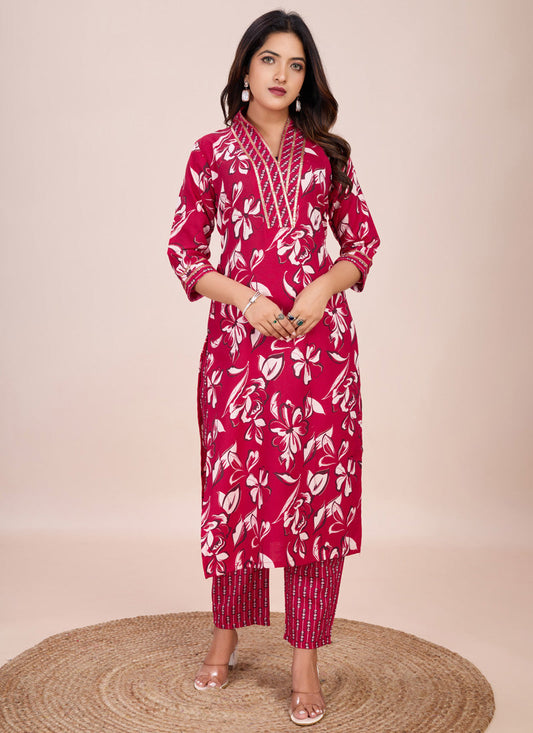 Prazu Fashion Pink Printed Cotton Blend Kurta Pant Set