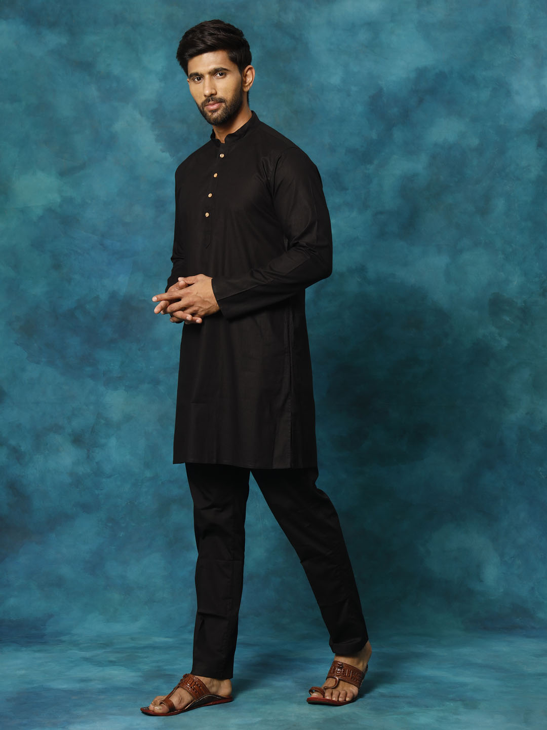 Vastramay Men's Black And White Cotton Blend Kurta Pyjama Set - Grab2buy