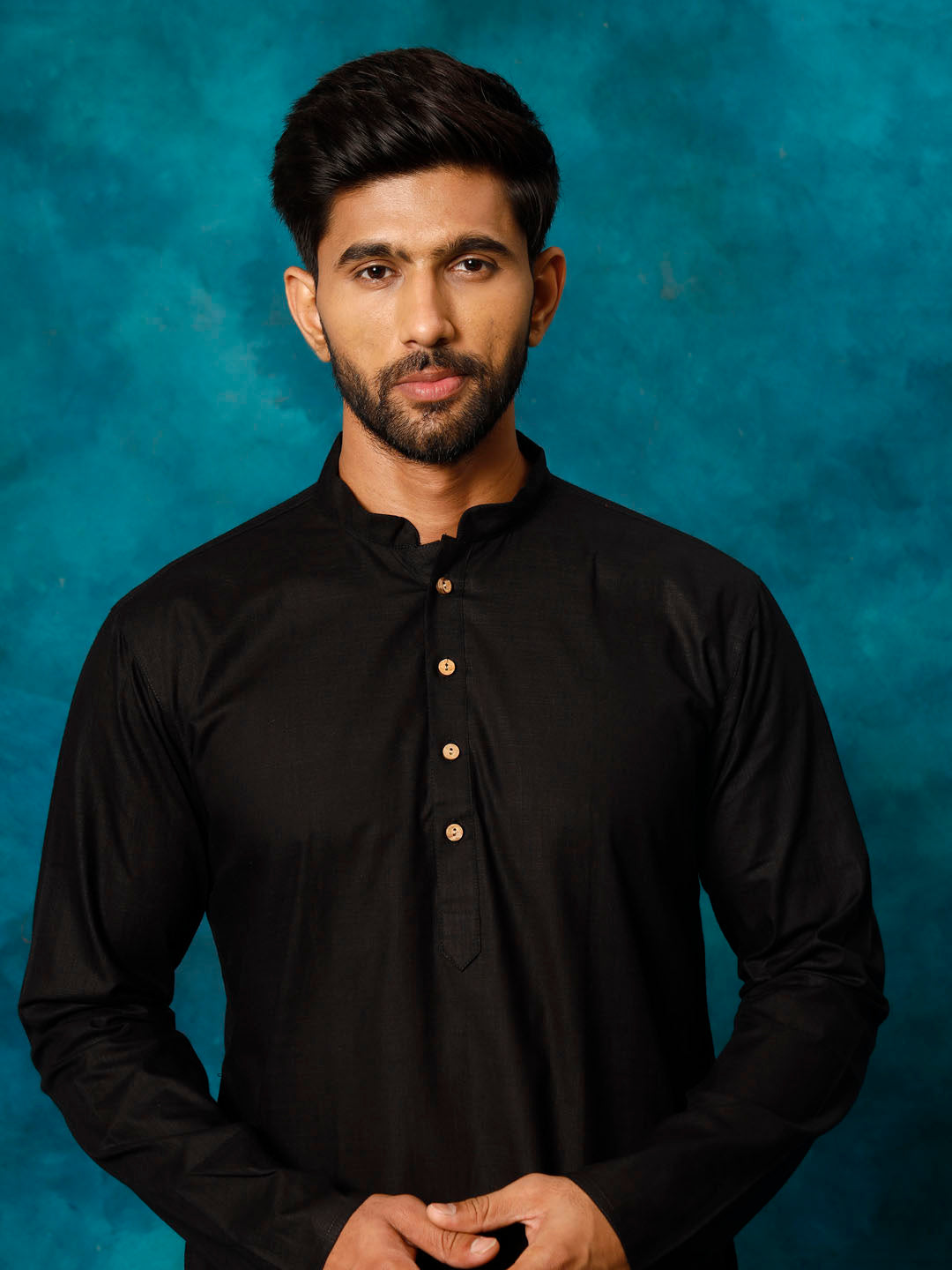 Vastramay Men's Black And White Cotton Blend Kurta Pyjama Set - Grab2buy