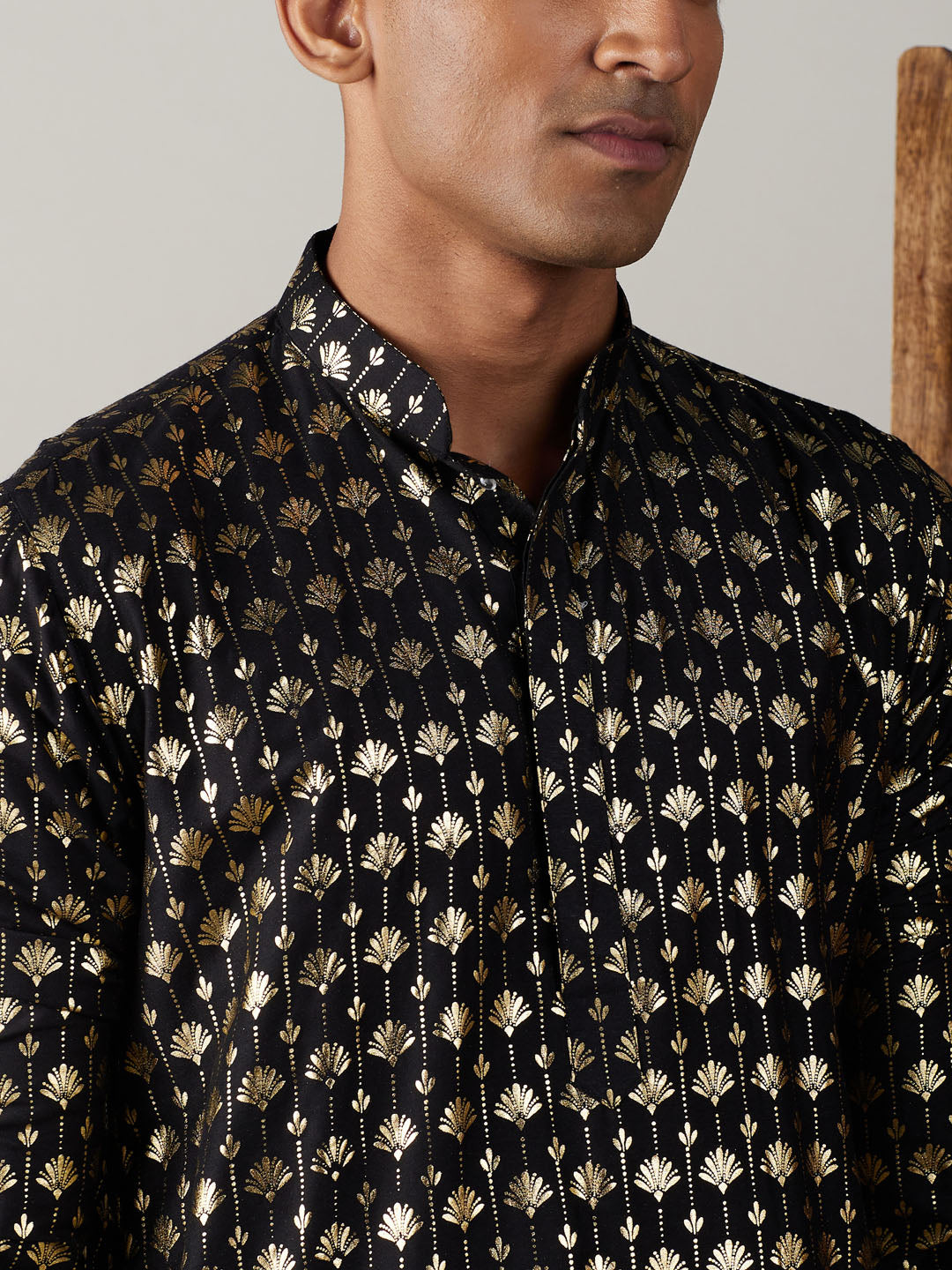 Vastramay Men's Black And Cream Viscose Kurta Pyjama Set - Grab2buy