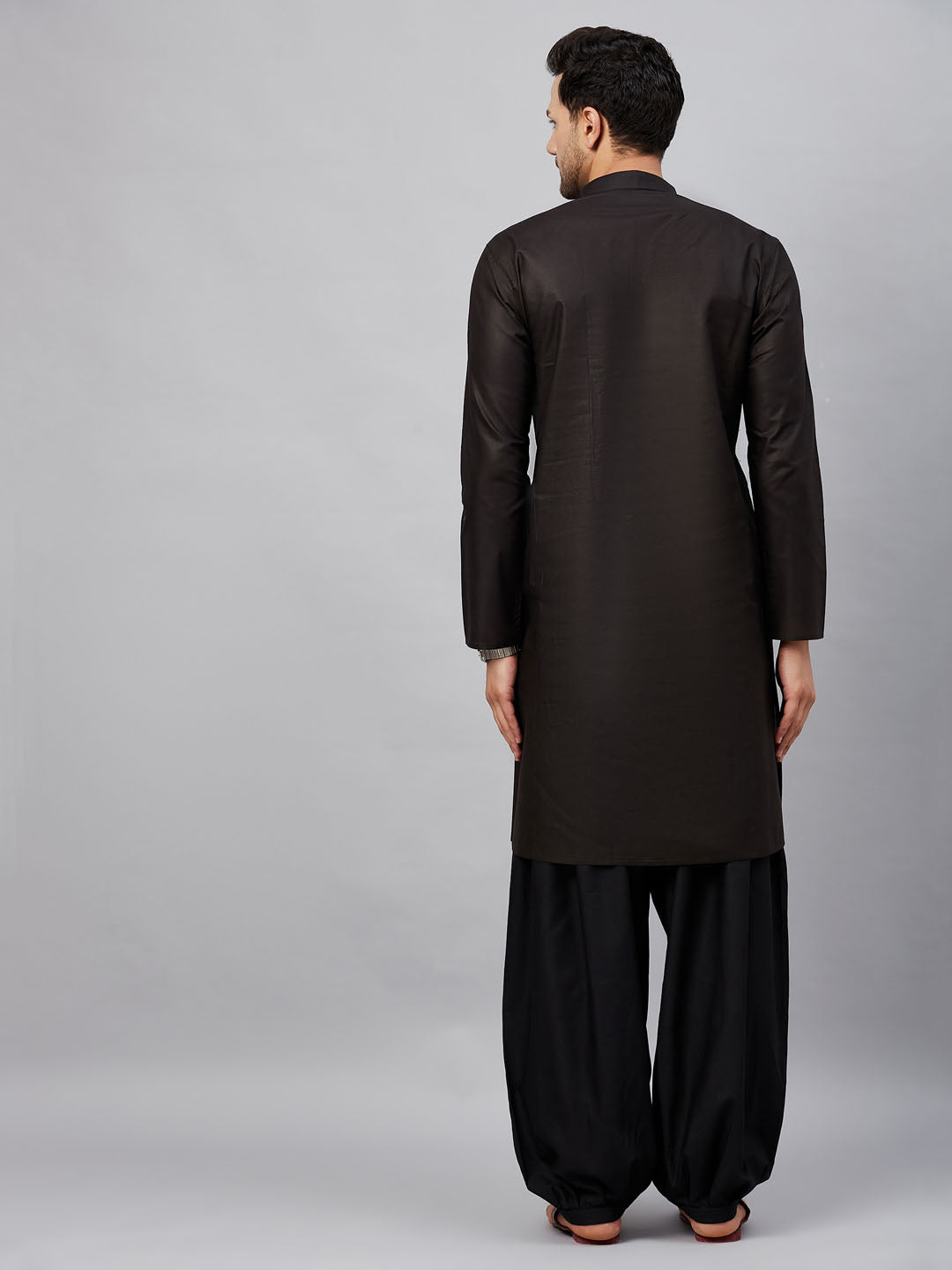 VM by Vastramay Men's Black Cotton Kurta And Patiala Set - Grab2buy