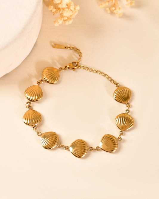 VOJ Gold Plated Elegant Shell Shaped Bracelet For Women Grab2Buy VOJ Grab2Buy