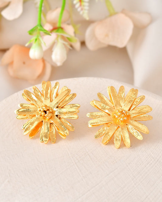 VOJ Gold Polished Anti Tarnish Elegent Floral Shaped Stud Earrings