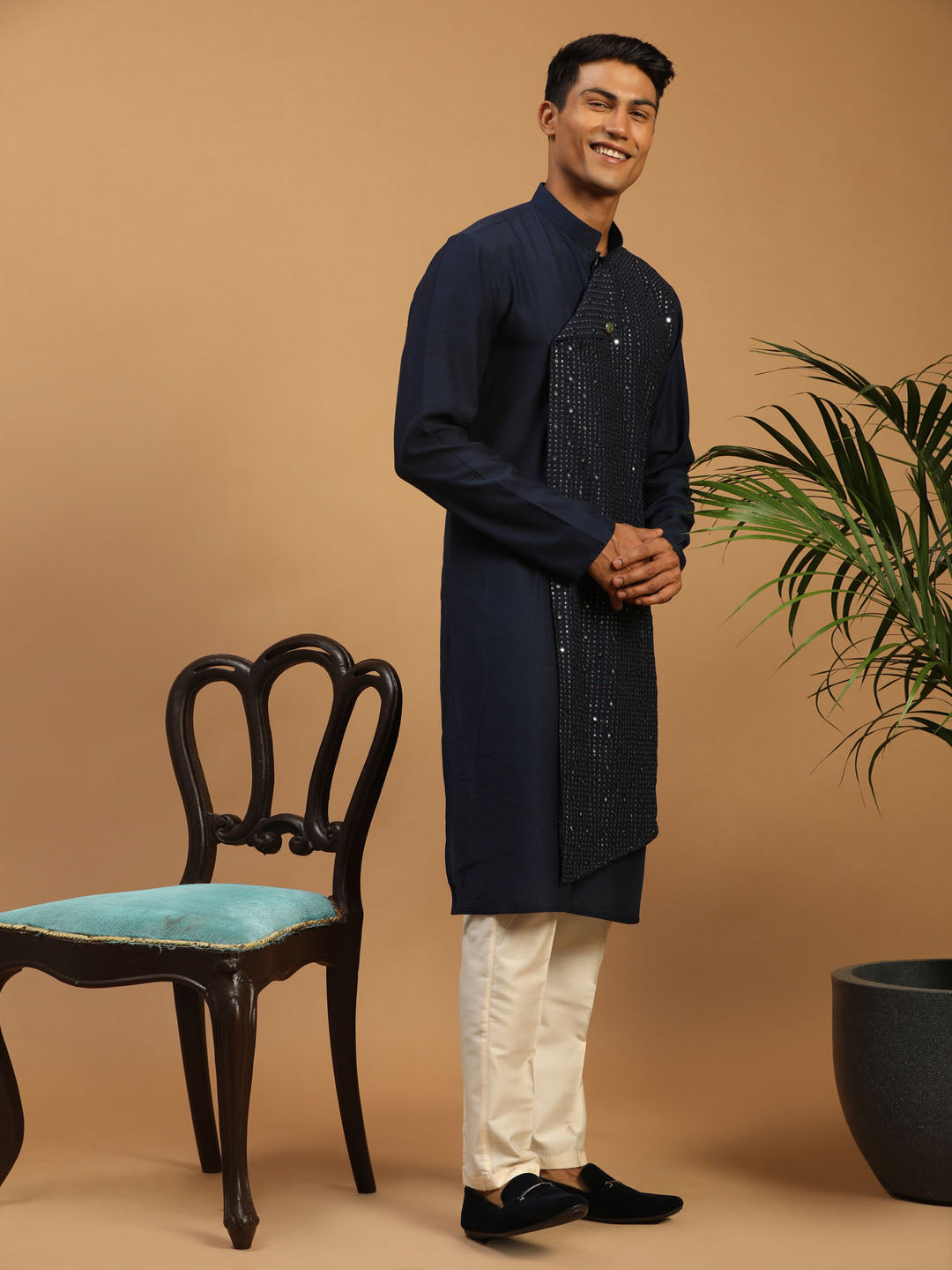 Vastramay Men's Navy Blue & Cream Cotton Blend Kurta & Pyjama - Grab2buy